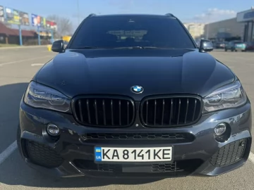 Авто BMW X5 2018 № 7555666
