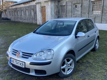 Авто Volkswagen Golf 2004 № 7555741