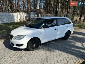 Авто Skoda Fabia 2013 № 7555754