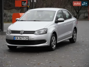 Авто Volkswagen Polo 2013 № 7555777