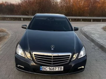 Авто Mercedes E-Class 2010 № 7555901