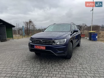Авто Volkswagen Tiguan 2020 № 7555917