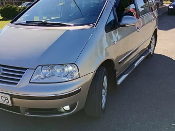 Авто Volkswagen Sharan 2007 № 7556030