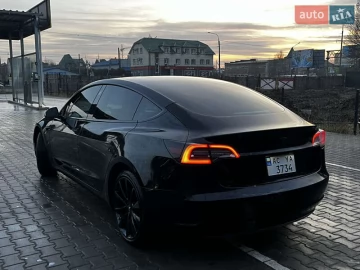 Авто Tesla Model 3 2018 № 7556035