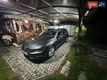 Авто Volkswagen Passat 2018 № 7556044