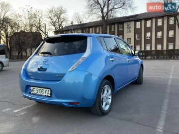 Авто Nissan Leaf 2011 № 7556195