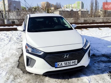 Авто Hyundai Ioniq 2017 № 7556208