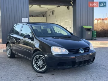Авто Volkswagen Golf 2005 № 7556401