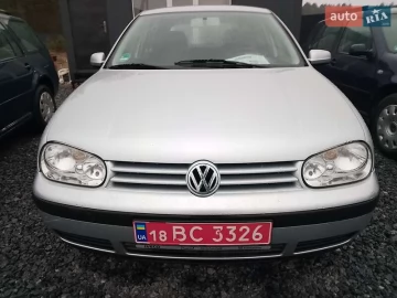 Авто Volkswagen Golf 2001 № 7556419