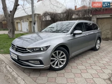 Авто Volkswagen Passat 2020 № 7556458