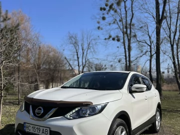 Авто Nissan Rogue Sport 2017 № 7556527