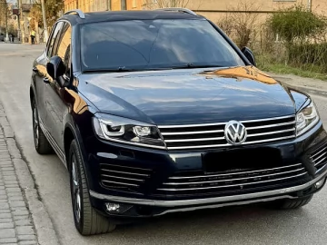 Авто Volkswagen Touareg 2015 № 7556539