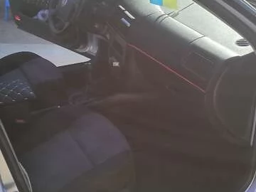 Авто Volkswagen Golf 2000 № 7556634