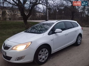 Авто Opel Astra 2011 № 7556789