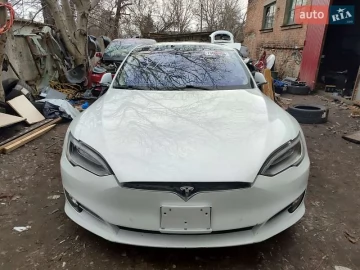 Авто Tesla Model S 2017 № 7556965
