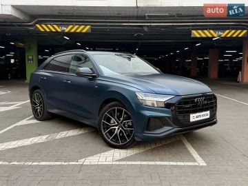 Авто Audi Q8 2021 № 7557006