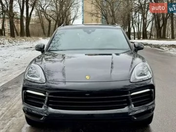 Авто Porsche Cayenne 2020 № 7557194