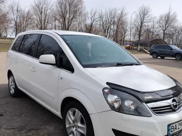 Авто Opel Zafira 2011 № 7557293