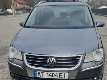 Авто Volkswagen Touran 2007 № 7557497