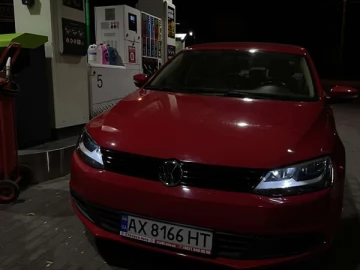 Авто Volkswagen Jetta 2013 № 7557569