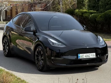Авто Tesla Model Y 2021 № 7557635