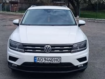 Авто Volkswagen Tiguan 2017 № 7557878