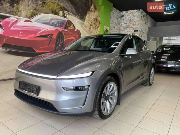 Авто Tesla Model Y 2025 № 7557909