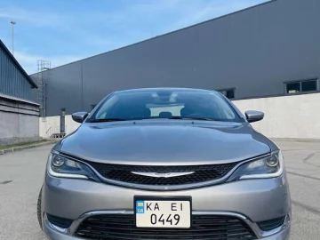 Авто Chrysler 200 2015 № 7558034
