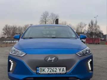 Авто Hyundai Ioniq 2017 № 7558066