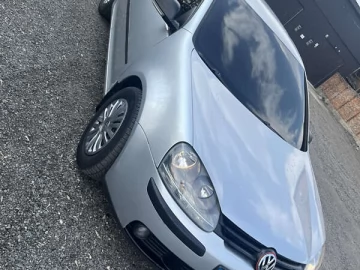 Авто Volkswagen Golf 2004 № 7558260