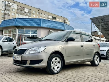 Авто Skoda Fabia 2012 № 7558286