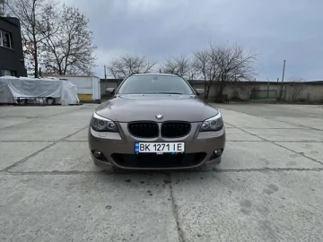Авто BMW 5 Series 2006 № 7558353