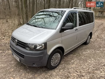 Авто Volkswagen Transporter 2009 № 7558410
