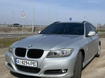 Авто BMW 3 Series 2010 № 7558411