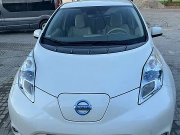 Авто Nissan Leaf 2011 № 7558625