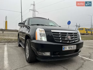 Авто Cadillac Escalade 2007 № 7558876