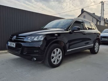 Авто Volkswagen Touareg 2014 № 7558918