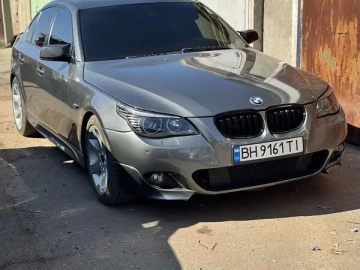 Авто BMW 5 Series 2006 № 7559198
