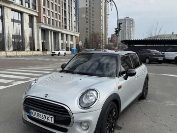 Авто MINI Hatch 2018 № 7559296