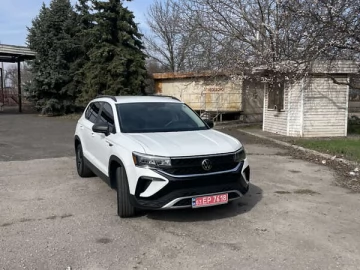 Авто Volkswagen Taos 2023 № 7559370