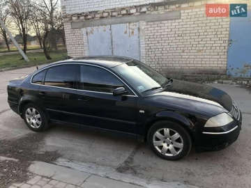 Авто Volkswagen Passat 2003 № 7559476