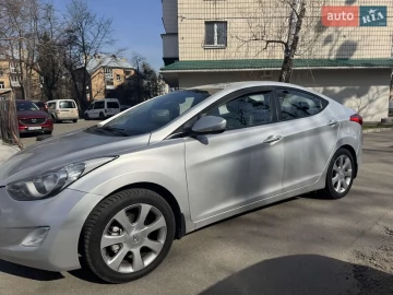 Авто Hyundai Elantra 2013 № 7559699
