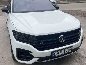 Авто Volkswagen Touareg 2019 № 7559912