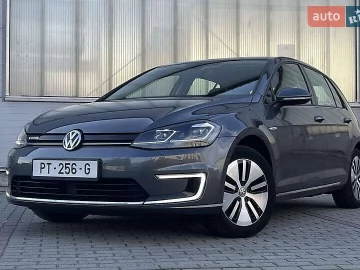 Авто Volkswagen E-Golf 2017 № 7560056