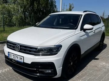 Авто Volkswagen Tiguan 2017 № 7560072