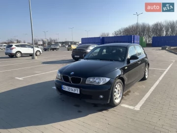 Авто BMW 1 Series 2005 № 7560181