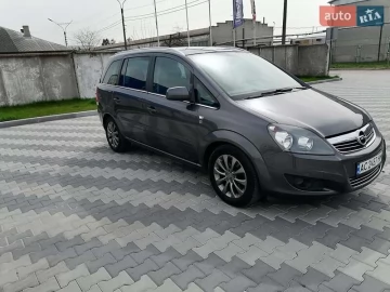 Авто Opel Zafira 2011 № 7560227