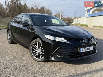 Авто Toyota Camry 2023 № 7560351