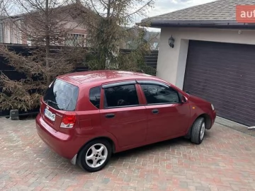 Авто Chevrolet Aveo 2005 № 7560407