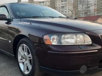 Авто Volvo S60 2006 № 7560456